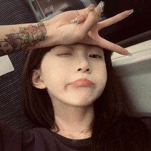 日本护士赤裸做爰视频
